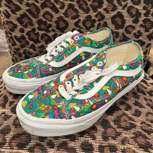 Vans old skool flowers and mushrooms🍄